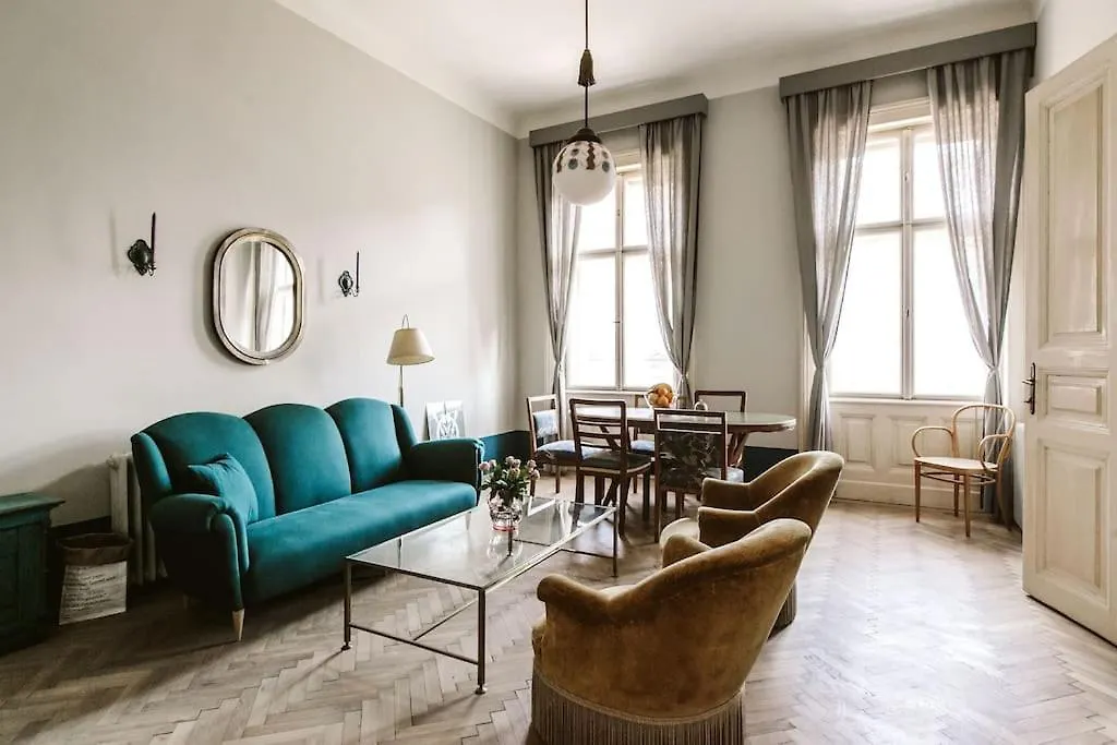 Lujza The Vintage Apt Ac 75Sq Dt Wifi Budapest Apartment