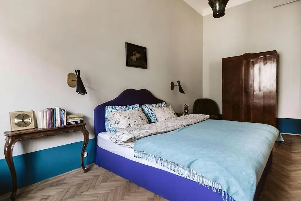 Lujza The Vintage Apt Ac 75Sq Dt Wifi Budapest 0*,  Hungary