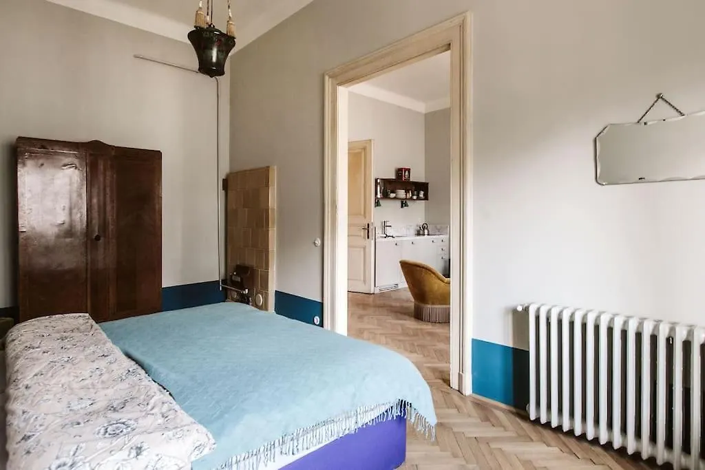 Lujza The Vintage Apt Ac 75Sq Dt Wifi Budapest Apartment