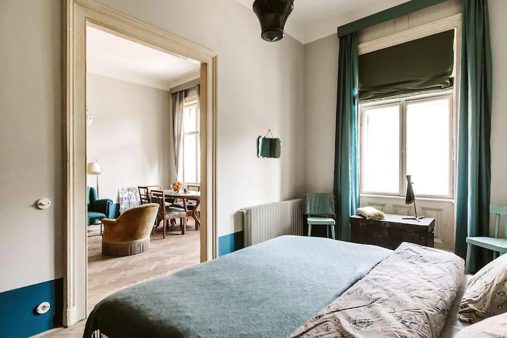 Apartamento Lujza The Vintage Apt Ac 75Sq Dt Wifi Budapeste Hungria